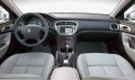 Peugeot 607 2004 года